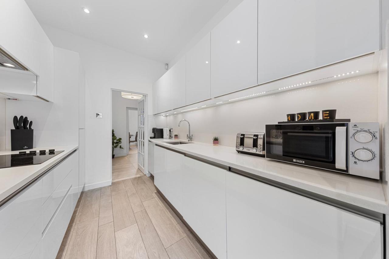 Harrods 2 Bed Lux Flat W/Patio Lejlighed London Eksteriør billede